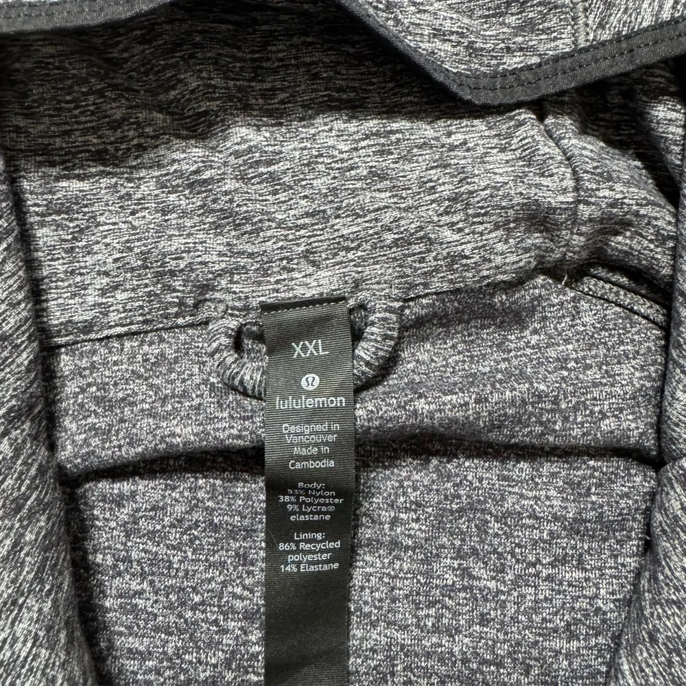 lululemon athletica Size:XXL Gray Men's Sweater - Picture 3 of 9